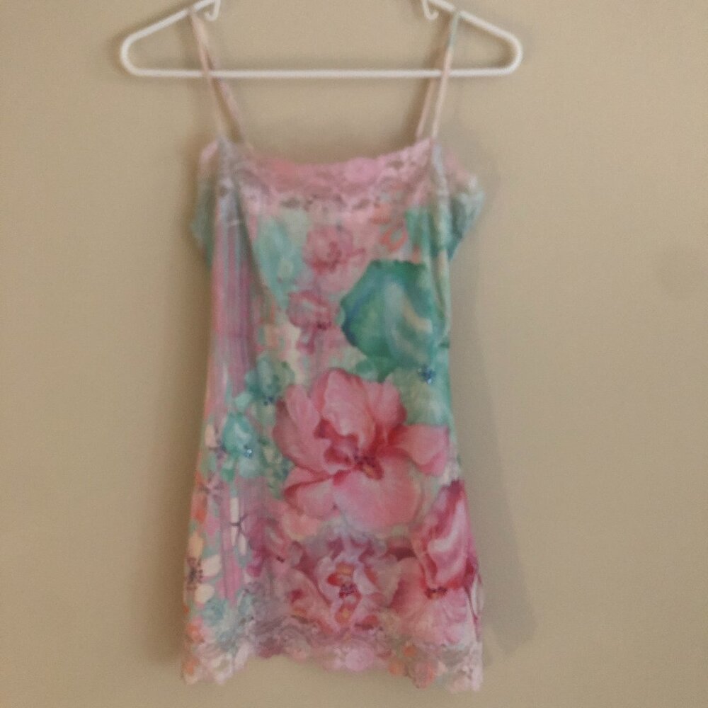 Lily White Beautiful Floral Camisole Tank w/Lace and Bling